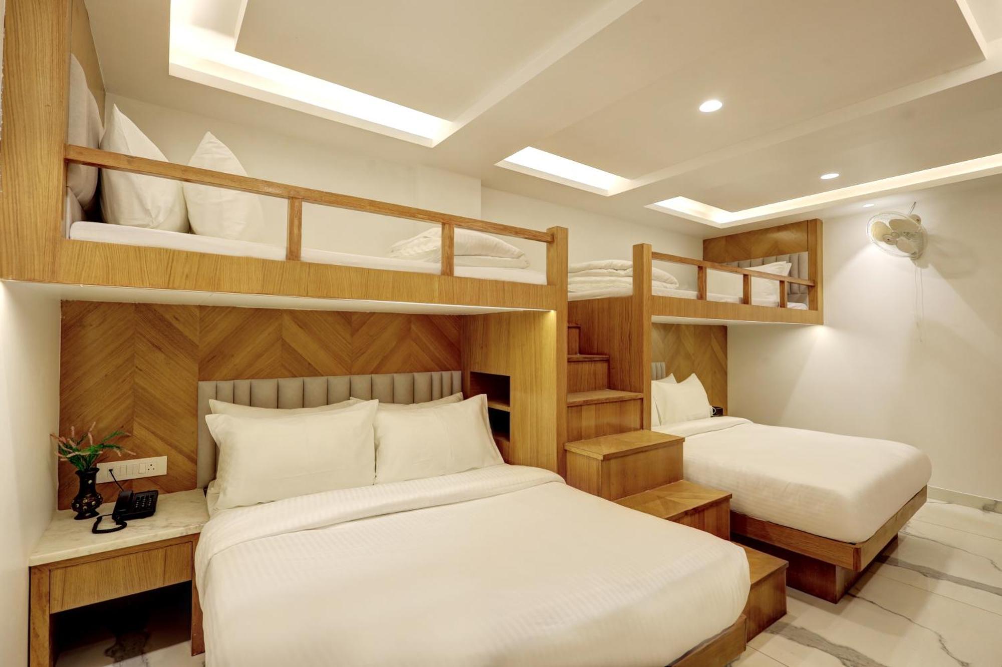Hotel Namaste Hindustan Just A Minute Away From New Delhi Railway Station And Connaught Place Екстериор снимка