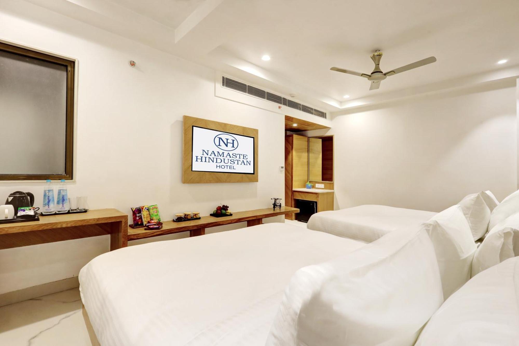 Hotel Namaste Hindustan Just A Minute Away From New Delhi Railway Station And Connaught Place Екстериор снимка